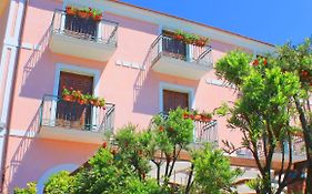 Hotel Pisacane