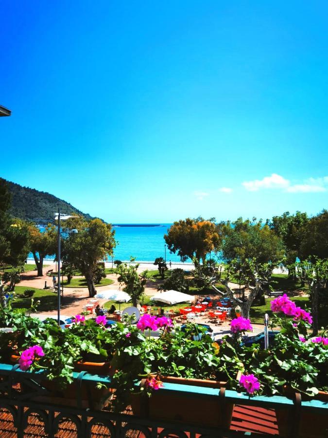 Hotel Pisacane Sapri Exterior photo